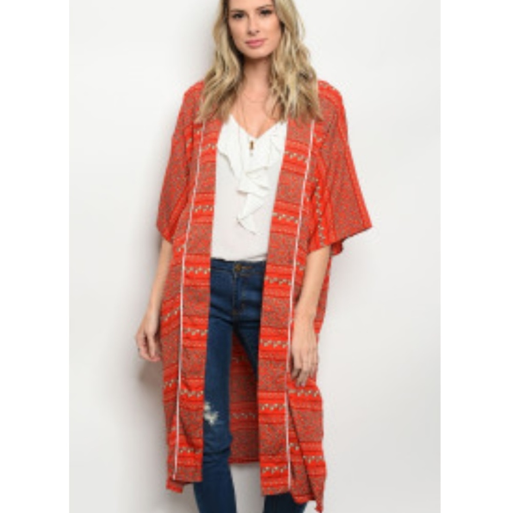 🎉🎉Host Pick 🎉🎉🆕️ Arrival 🆕️ Red Kimono - Picture 2 of 5